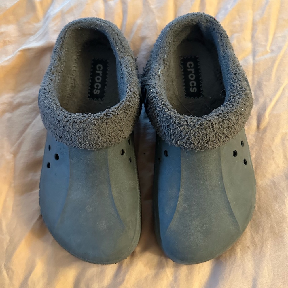 Fur lined green crocs